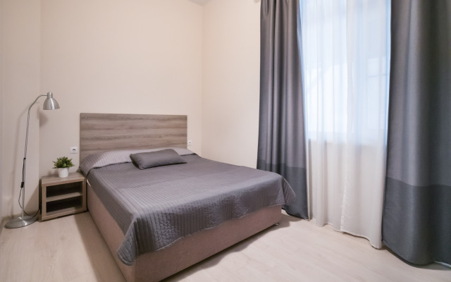 Abrikos Plyus Hotel