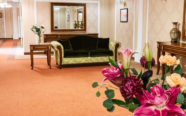 Kainar Hotel