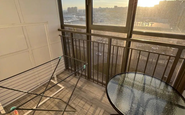 Апартаменты Чистый Взгляд на Шахтеров 66-44 рядом с ТРЦ Планета