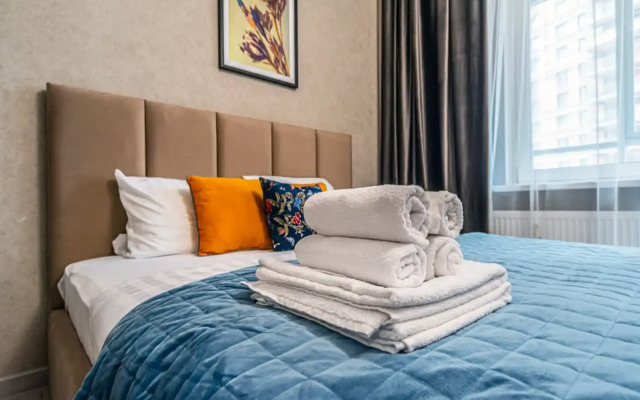 Studiya U M. Pionerskaya I Almazova Flat