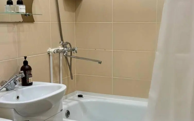 2Kh Komnatnaya V Tsentre Goroda Yoshkar Ola Flat