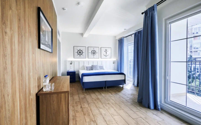 Hotel More