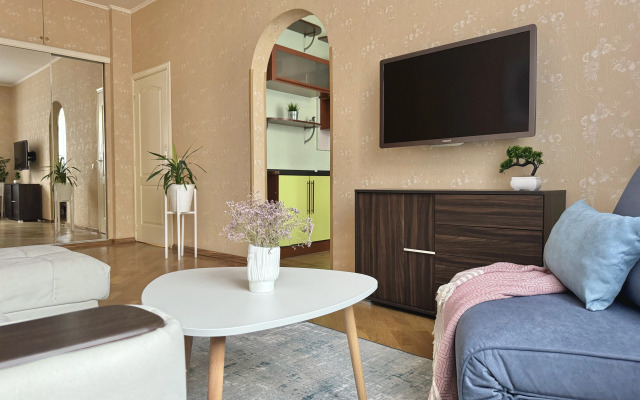 2-k ryadom s m.Sviblovo Flat