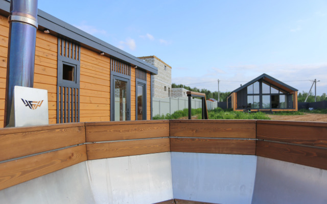 Barnhauz U Ozera Private house