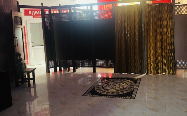 U Ilyasa Hotel