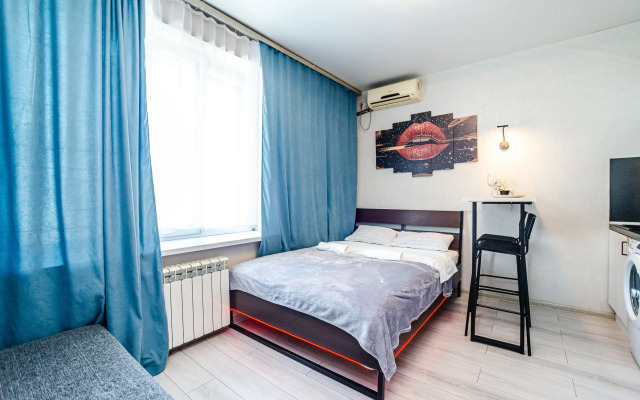 Апартаменты Автозаводская 19к1 (320)