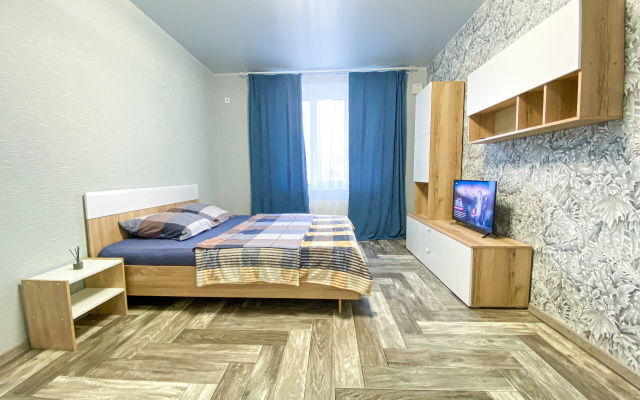 Kvartira s Panoramnym Balkonom i Individual'nym Otopleniem. Tihij Uutnyj Rajon s Ocen' Razvitoj Infrastrukturoj