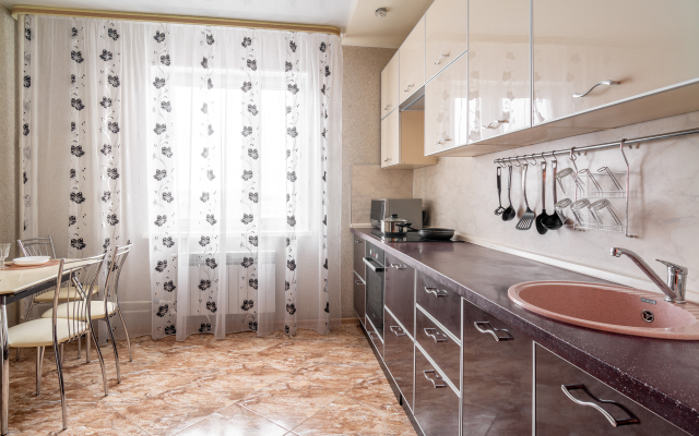 Dvukhkomnatnaya Stepanenkov Rodionova 43 Flat