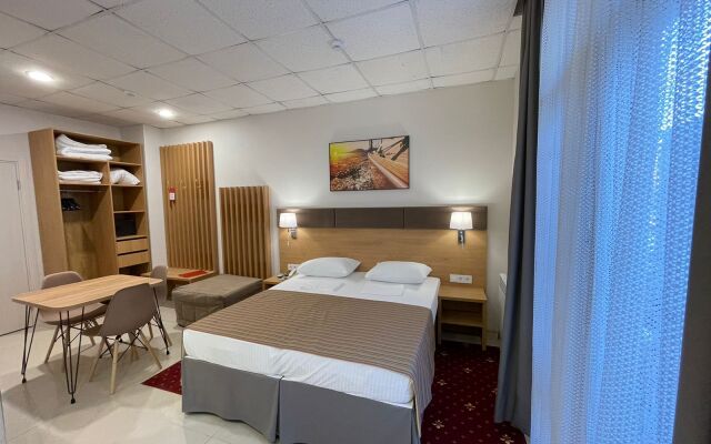 De Paris Guest House