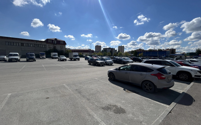 Квартира Просторная студия с панорамным видом из окна