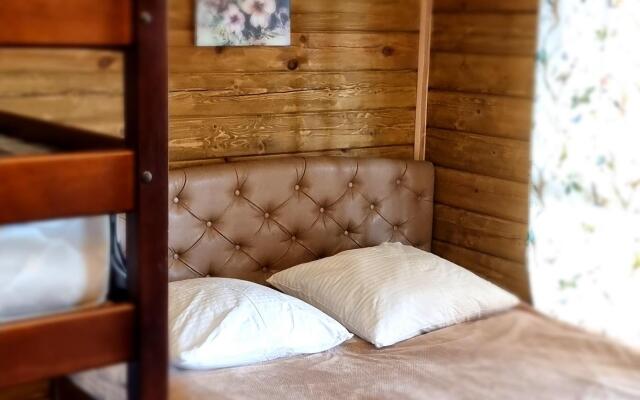 Chudesnoe Mesto Guest House