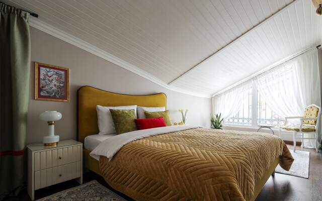 Апартаменты от Minin 270 кв.м. с видом на Неву, террасой и бильярдом