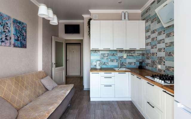 Izumrud 12 Apartments