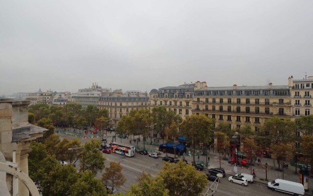 Up To 6 Fantastic View Paris Apartments