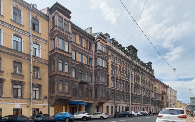 Dizaynerskie Ryadom S Nevskim Prospektom Apartments
