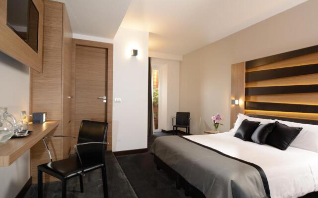 Hotel Trevi