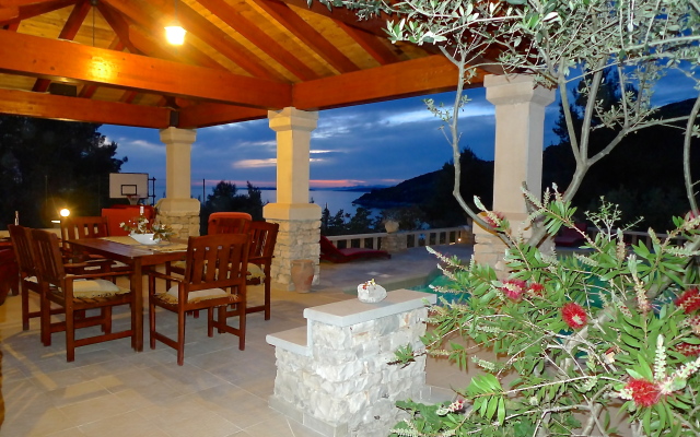 Stone House Poplat Villa