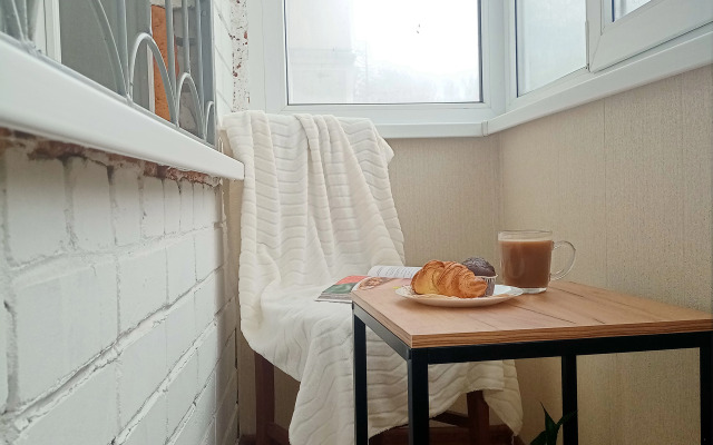 Ryadom S Naberezhnoy Volgi Flat