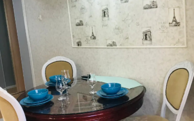 Na Marshala Borzova 105 Apartments