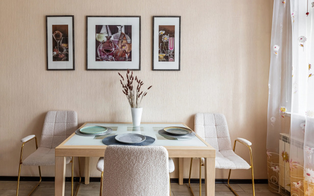 LS Kremlevskaya Flat