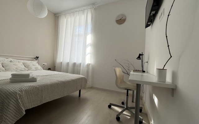 Hihome 1 Apartments