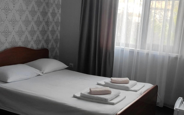 Milana Guest House