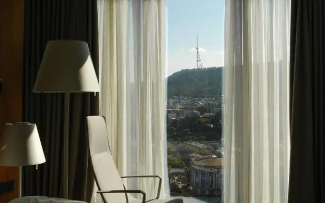 Отель Holiday Inn Тбилиси