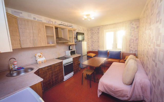 Na Ul. Energetikov, Dom 16 Flat