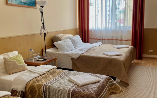 Kseniya U Morya Guest House