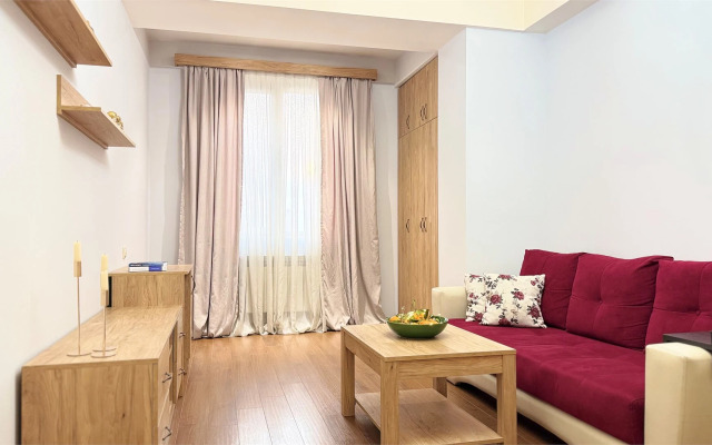 Апартаменты с 1 спальней и балконом от Sweet Home