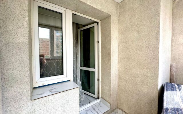 Yevro 3-Kh Komnatnye Apartamenty Na Sheremetyevskoy 10k5 Apartments