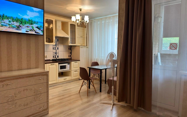Na Chekhova 17/2 Apartments