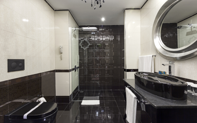 Karmir Resort  & SPA Hotel
