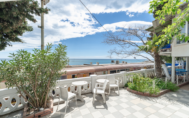 Dvorik U Prichala Guest House