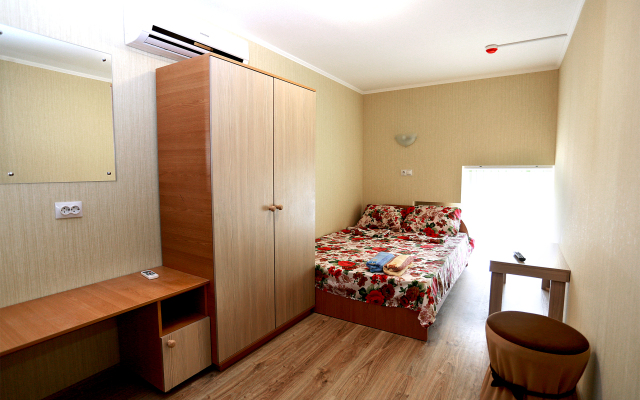 Yuzhnyij Hostel
