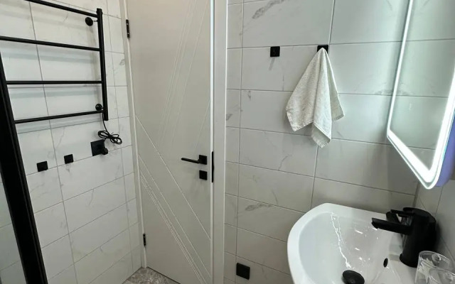 Квартира Модная Студия у Метро Ладожская