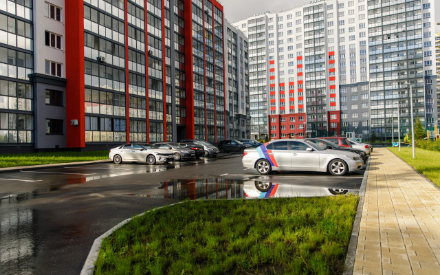 Unique Apart Kosmos ryadom s logisticheskim tsentrom Magnit. Khlebozavodom. KARZ. Avtoremzavodom na Kosmicheskoy 2V Apartments