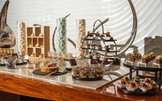 JW Marriott Hotel & Suites Saigon Hotel – Meal – Ho Chi Minh City