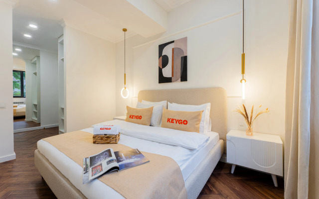 KeyGo #0130, 1 Bedroom, Designed, City Center Apartments
