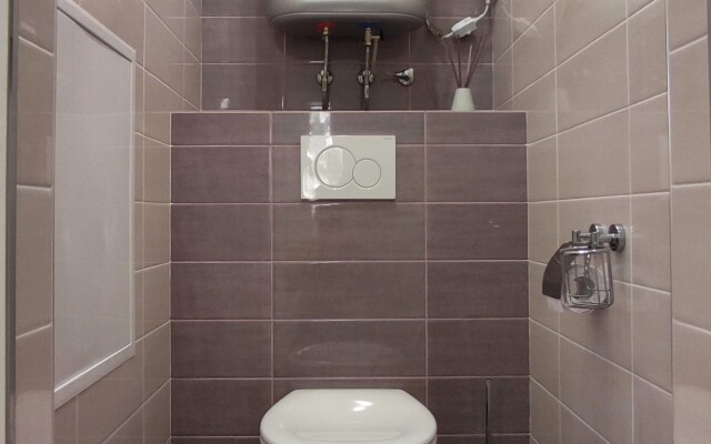 U Morya na Prosvescheniya Apartments