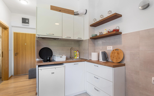 Summer Nest Studio in Becici Apartments