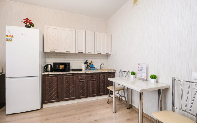 Kvartirka-Nsk Na Nemirovicha-Danchenko, 144/1 Apartments