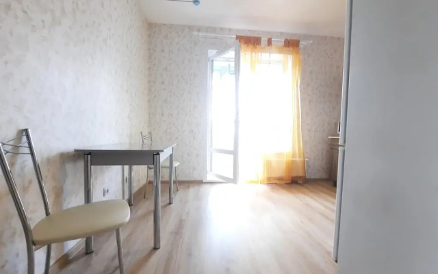 Apartments Apartamentyi s Balkonom i Vidom na Gorod na Revolyutsii 48V - Apartment in Perm - Photo 5