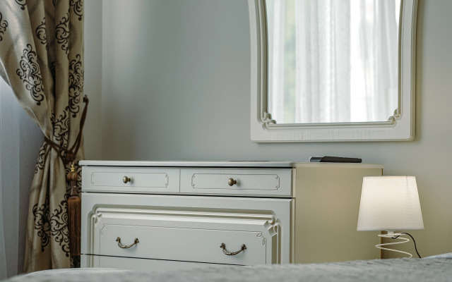 Отель Кристи