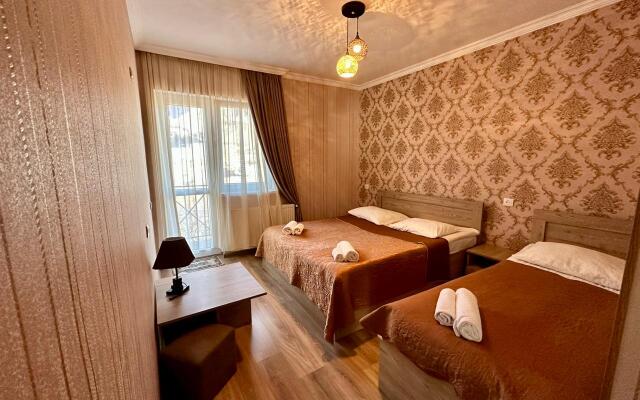 Kazbegi Inn Hotel
