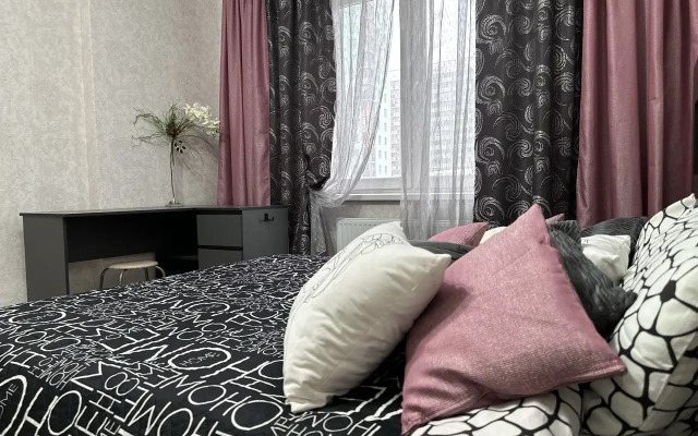 on Shuvalova, 18 Apartments