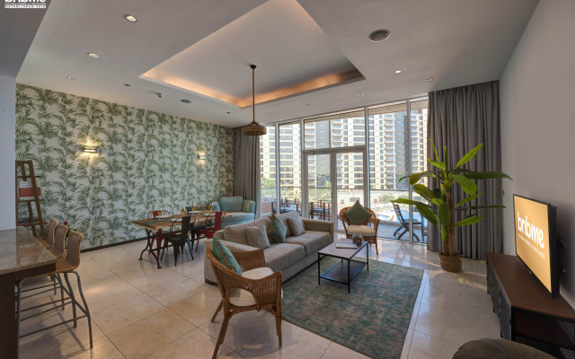 bnbmehomes | Pvt Beach, Infinity Pool @ Andaaz-204 Apartments
