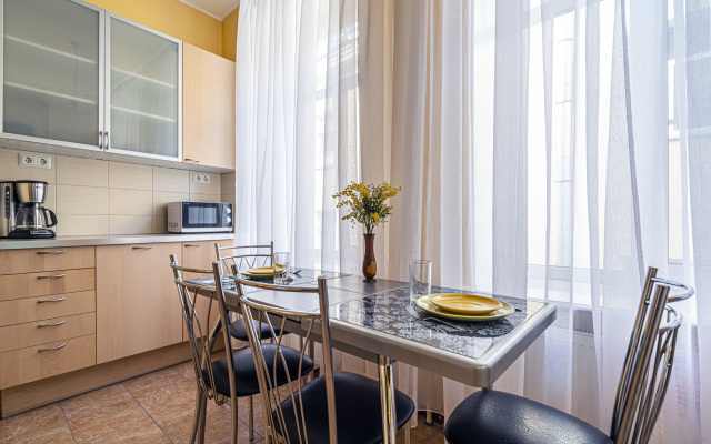 Na Naberezhnoy Kanala Griboyedova Apartments