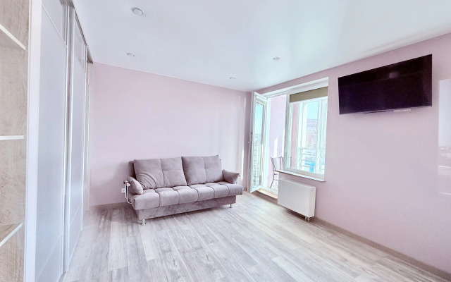Studiya S 4mya Spalnymi V Yevropeyskom Kvartale Apartments