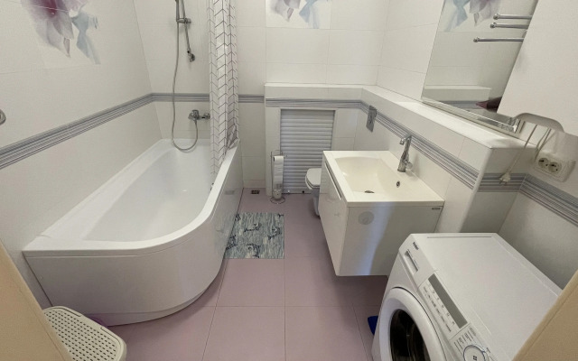 Na Ulitse K. Marksa 17 Apartments